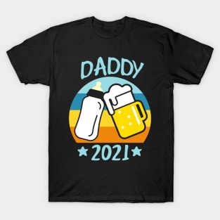 Daddy 2021 Father Papa Baby Birth funny Dad Mens T-Shirt